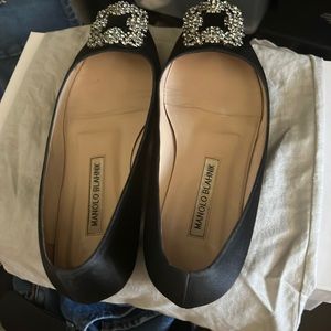 Manolo Blahnik Hangisi Black